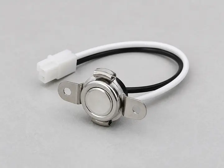 Freezer defrost thermostat with short insulated wires