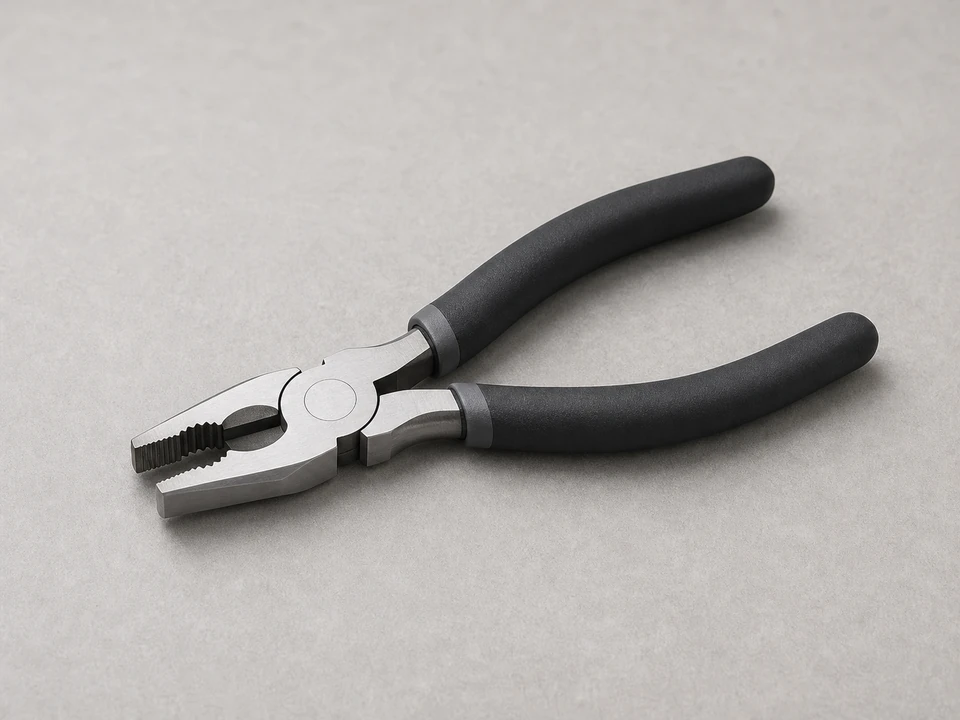 Large slip-joint pliers tool