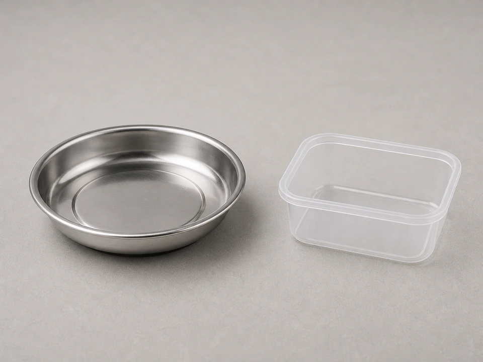 Small container or magnetic tray tool