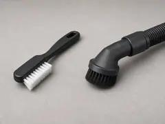 Vacuum or brush tool