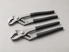 Large channel-lock pliers tool
