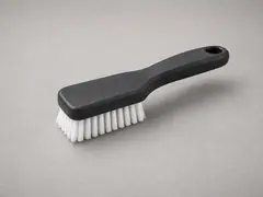 Small nylon brush tool